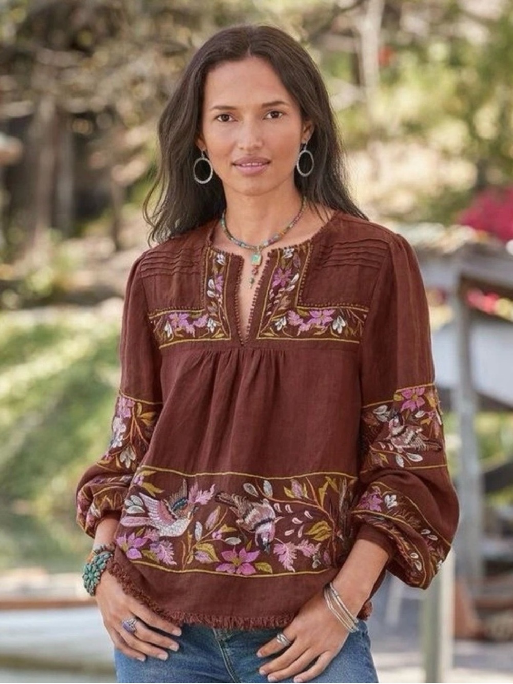 100% Linen Sundance embroidered top size small (55)